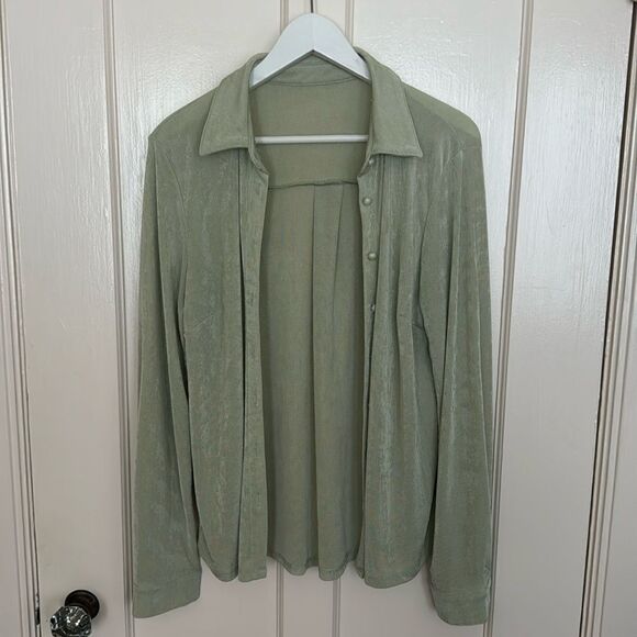 Pervical Green Shirt - 6 - Picture 2 of 5